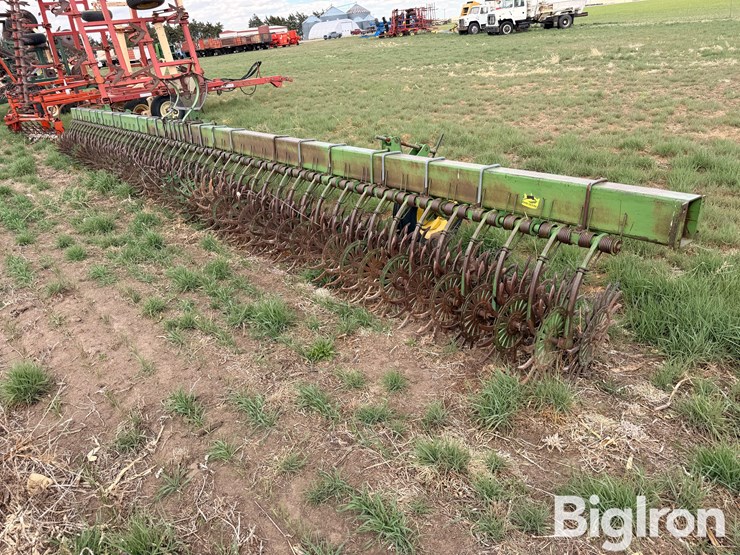 john-deere-400-image-5