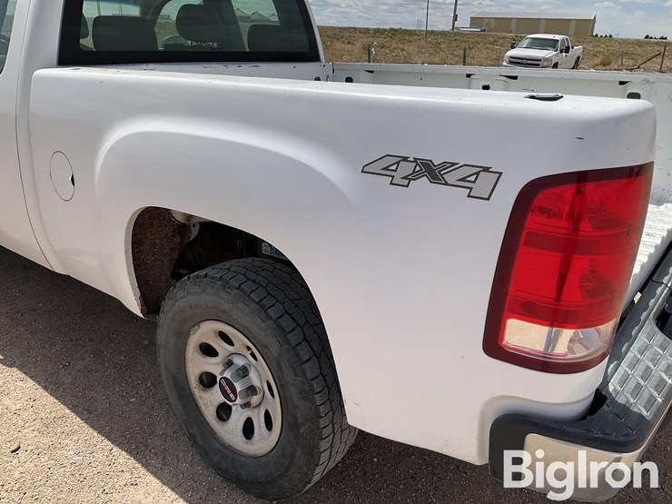 2007-gmc-sierra-1500-image-16