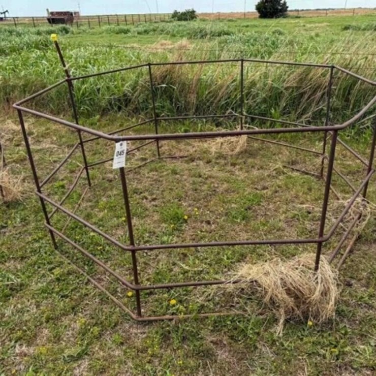 Steel Round Bale Feeder