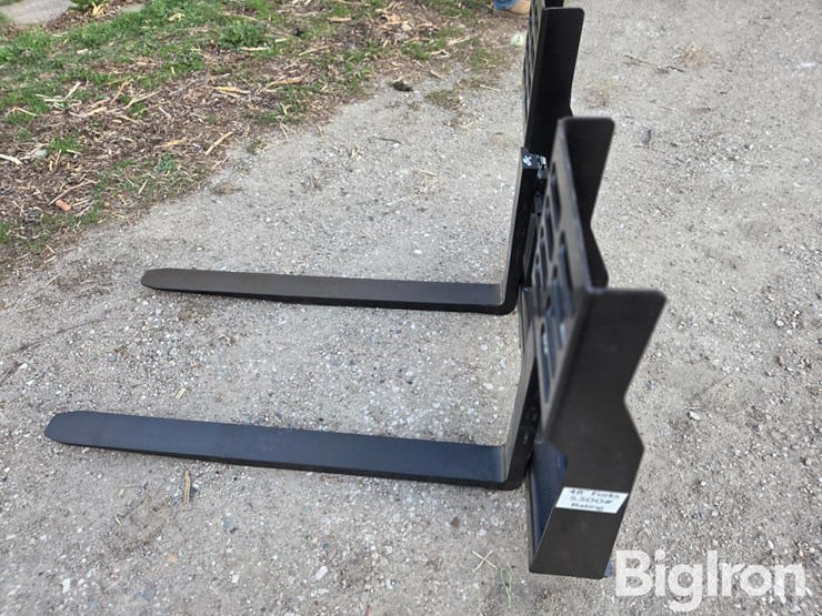 msi-heavy-duty-pallet-fork-attachment-image-8