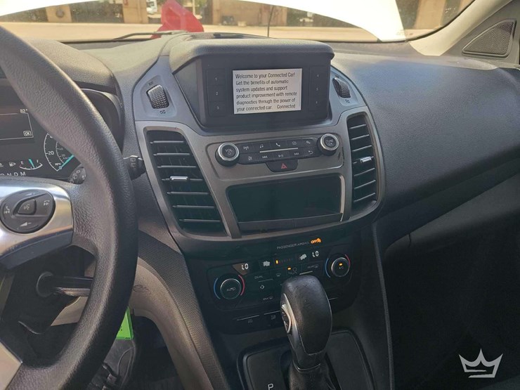 2019-ford-transit-connect-image-43