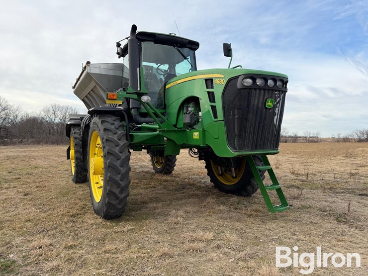 2011-john-deere-4930-image-3