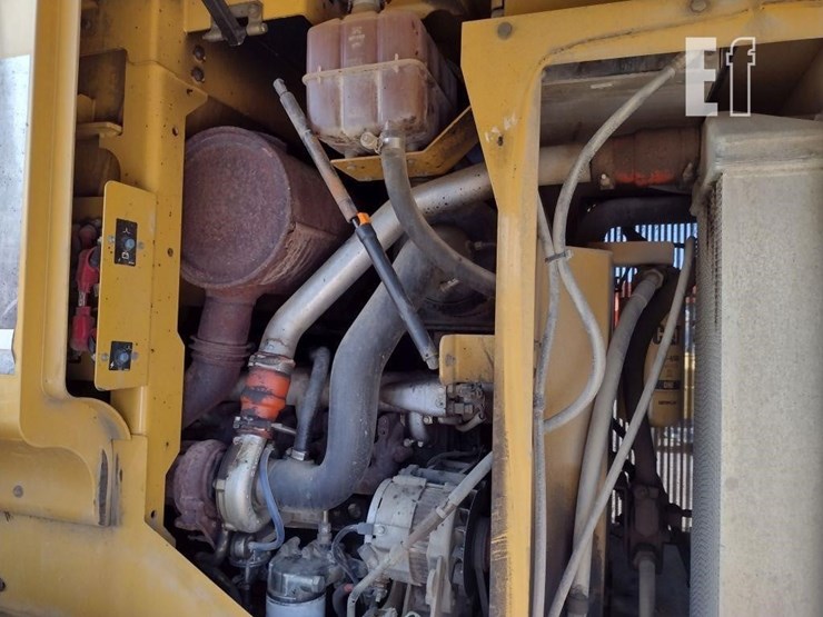 2006-caterpillar-930g-image-19