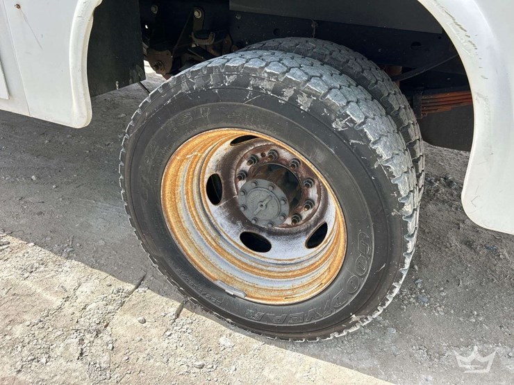 2019-ford-f450-image-42