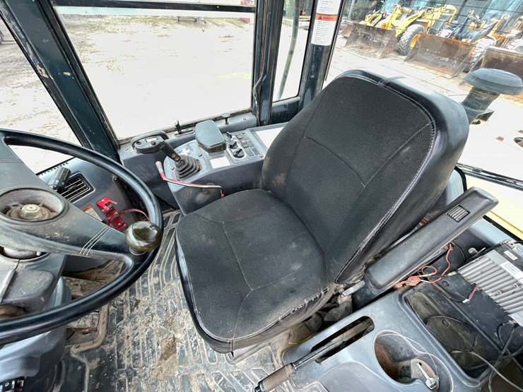 komatsu-wa250-5-image-46