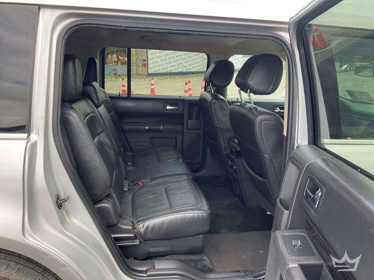 2013-ford-flex-image-21