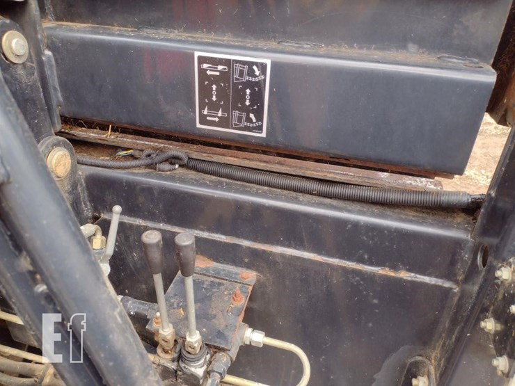 new-holland-bb940-image-23