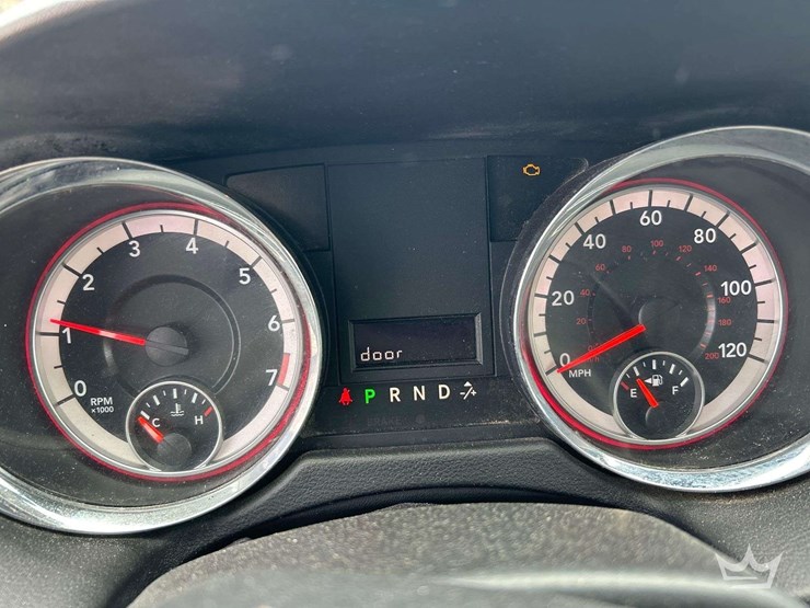 2016-dodge-grand-caravan-image-16
