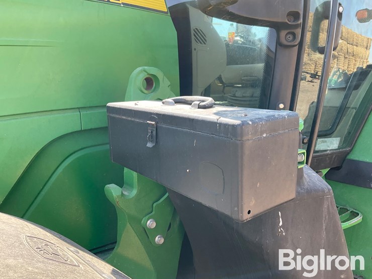 john-deere-6215r-image-10