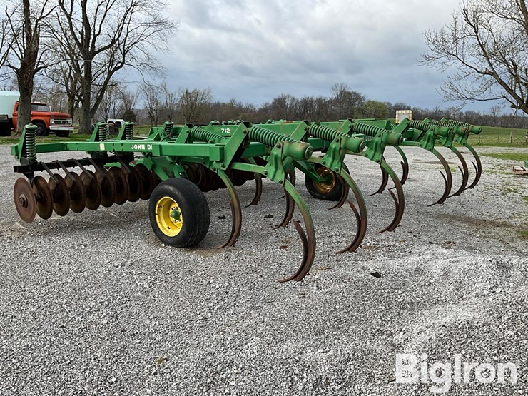 john-deere-712-image-7
