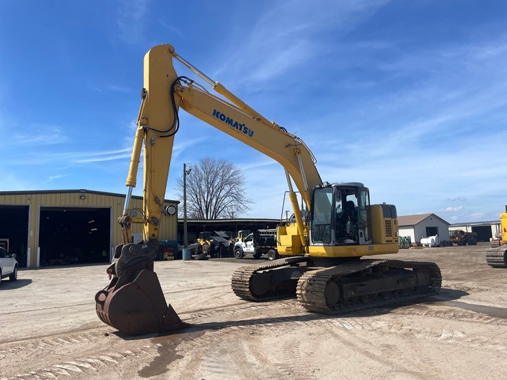 komatsu-pc308-image-1