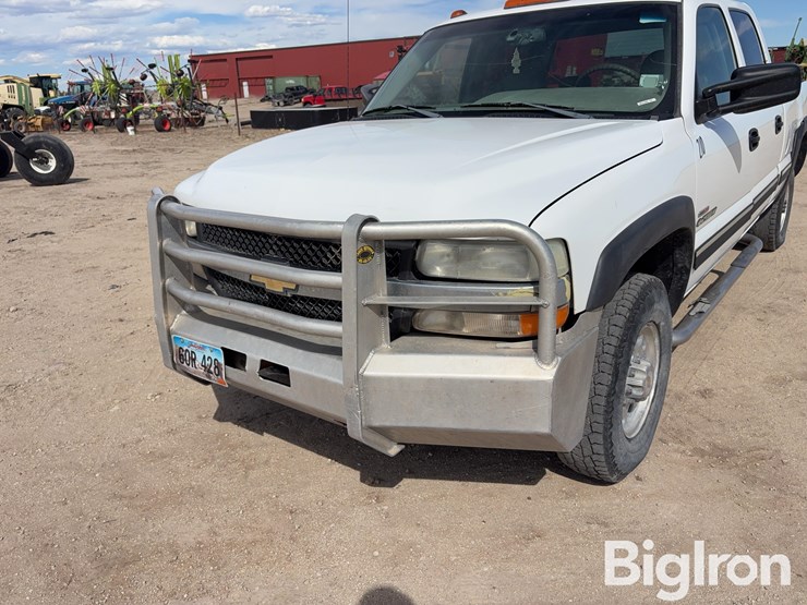 2002-chevrolet-silverado-2500-image-9