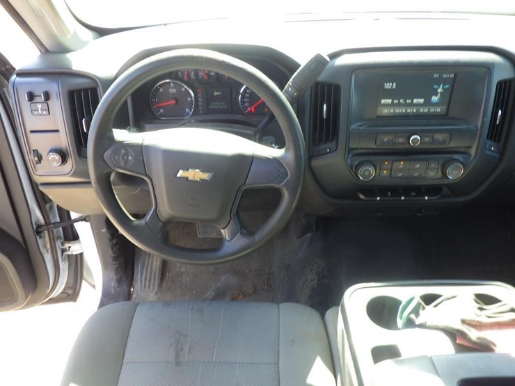 2018-chevrolet-2500hd-image-7