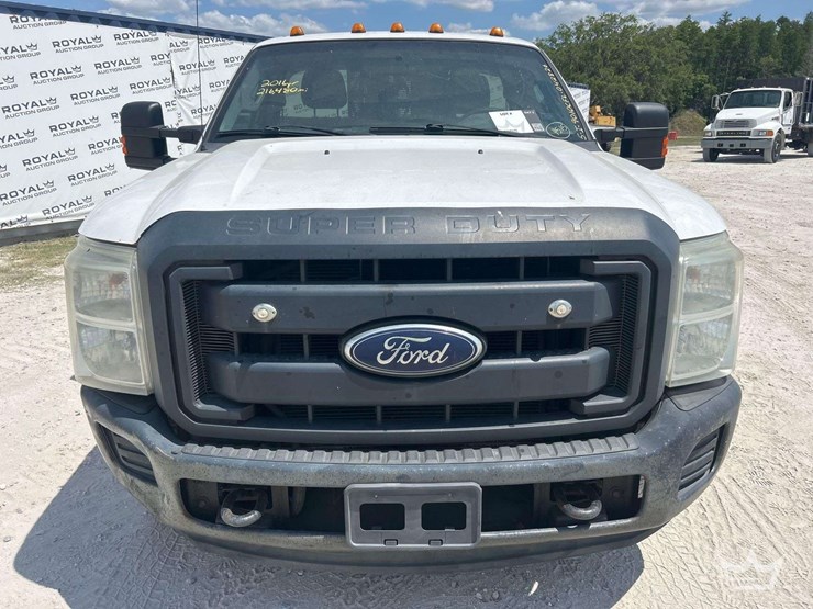 2016-ford-f350-image-30