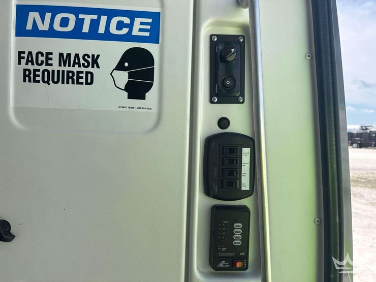 2021-mercedes-benz-sprinter-4500-image-22
