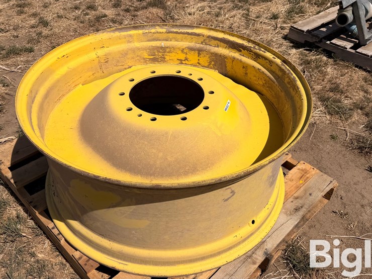 john-deere-8430-image-2