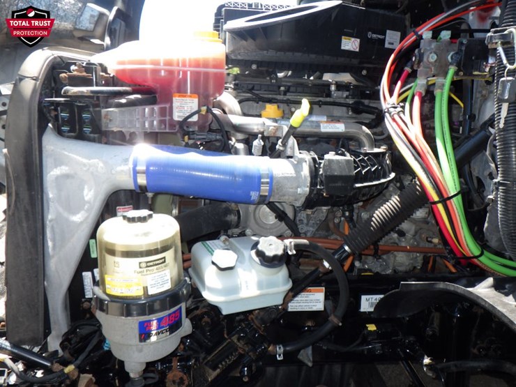 2022-freightliner-cascadia-116-image-17