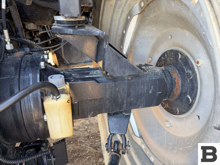 case-ih-farmall-105u-image-46