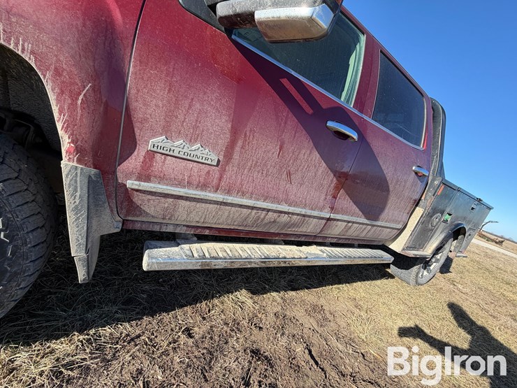 2019-chevrolet-silverado-3500-image-17