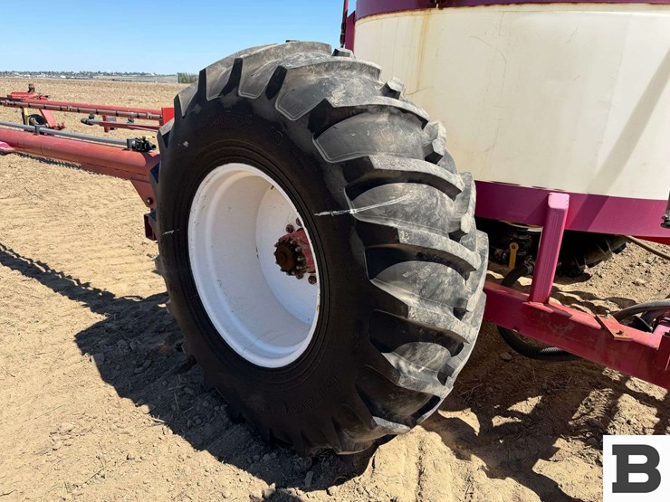 custom-92'-sprayer---ritzville,-wa-image-15