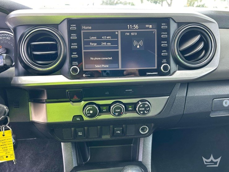 2020-toyota-tacoma-image-23