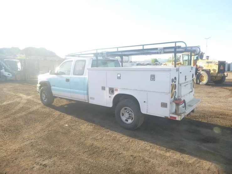 2007-chevrolet-3500-image-5
