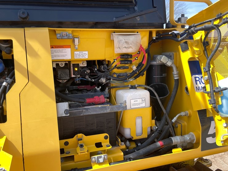 2020-komatsu-d51px-image-40