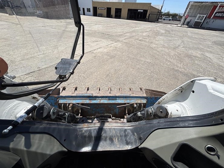 2016-bobcat-t650-image-20