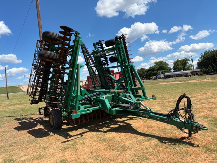 2015-great-plains-3000tm-image-2
