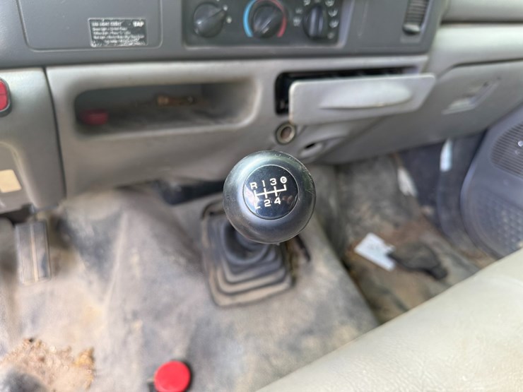 1999-ford-f450-xl-image-68