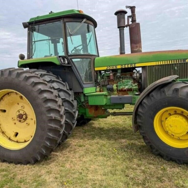 JOHN DEERE 4850