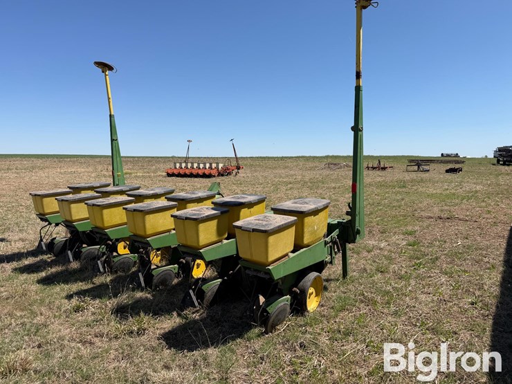 john-deere-7100-image-5