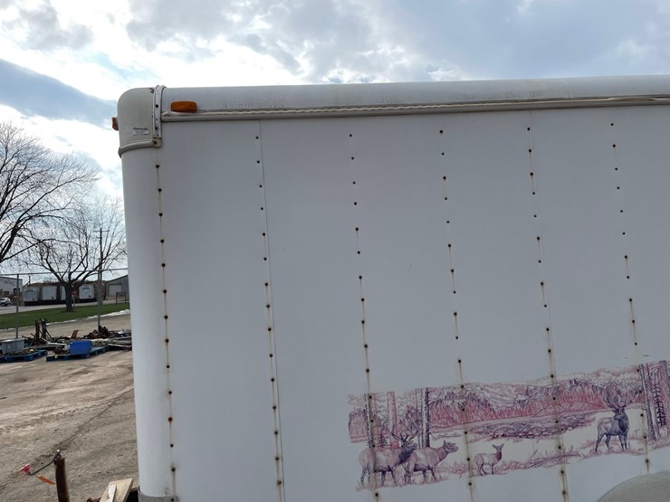 #4040-•-haulmark-enclosed-trailer-image-23