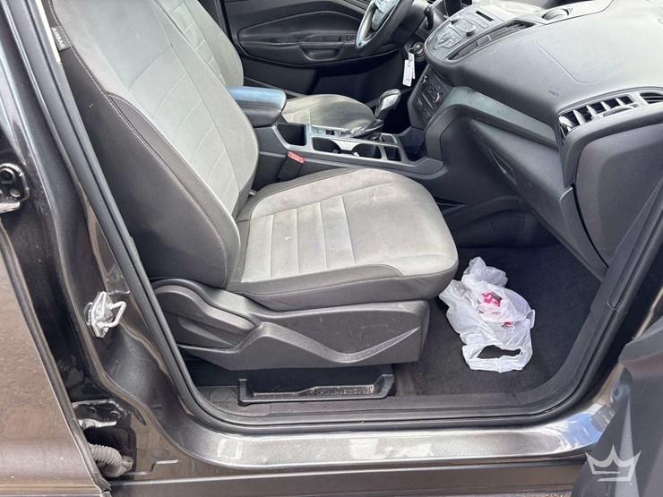 2017-ford-escape-image-17