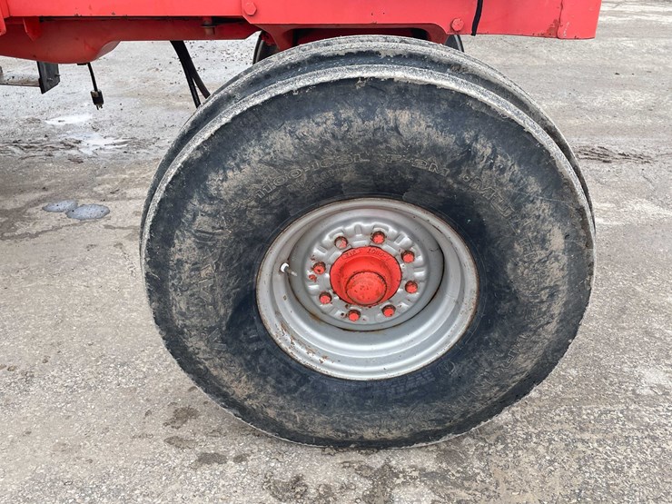 #4067-•-case-2090-tractor-image-14