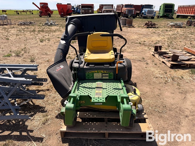 john-deere-z235-image-2