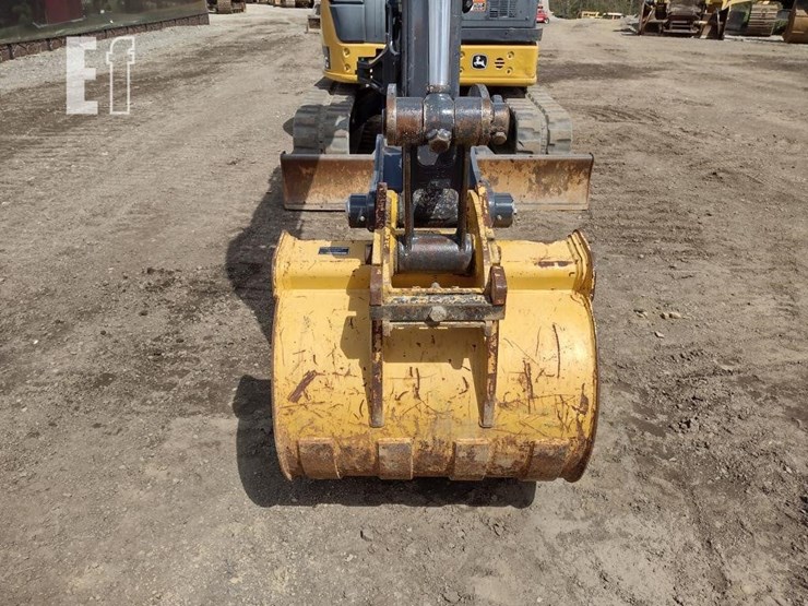 2015-deere-50g-image-27