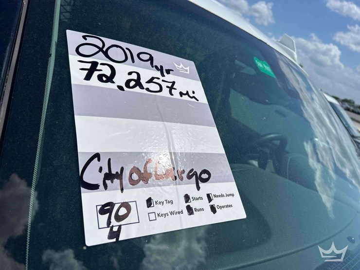 2019-chevrolet-tahoe-image-24