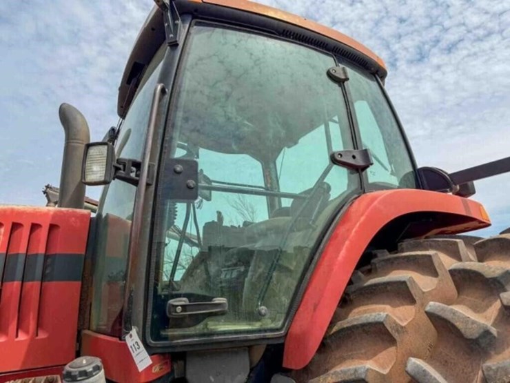 case-mx285-tractor-image-28