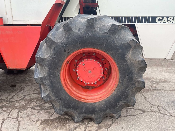 #4063-•-case-tractor-image-15