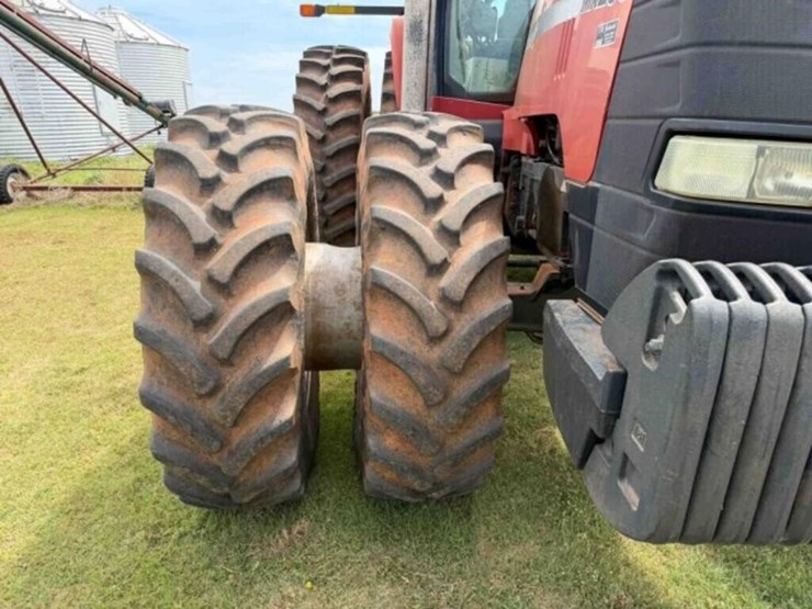 case-mx285-tractor-image-10