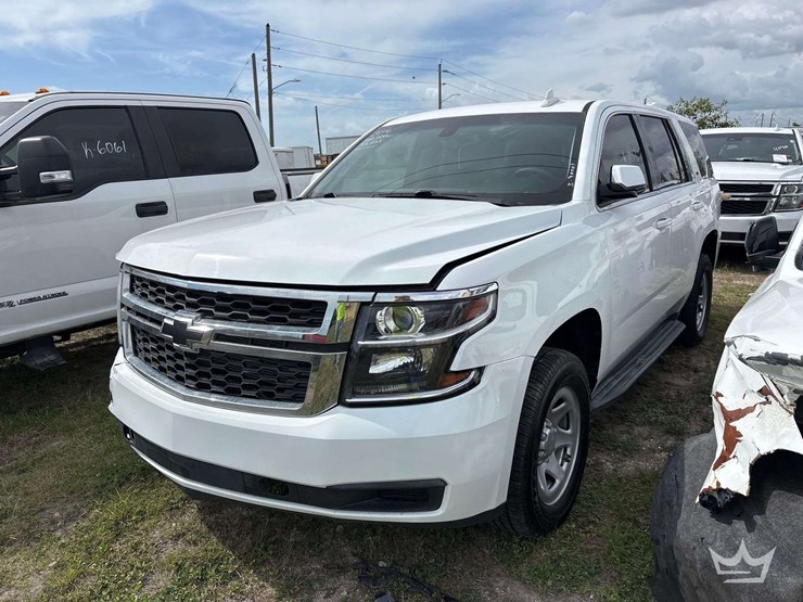 2016-chevrolet-tahoe-image-1