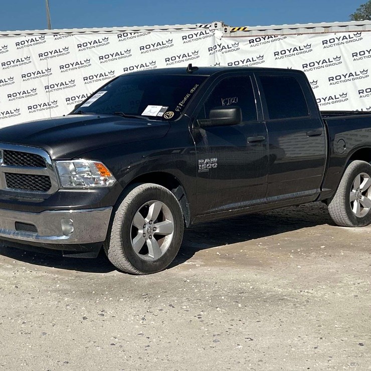 2022 RAM 1500 CLASSIC