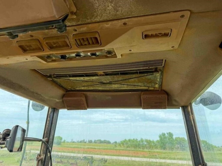 john-deere-4850-image-26