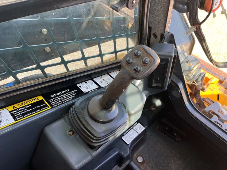 2019-deere-333g-image-20