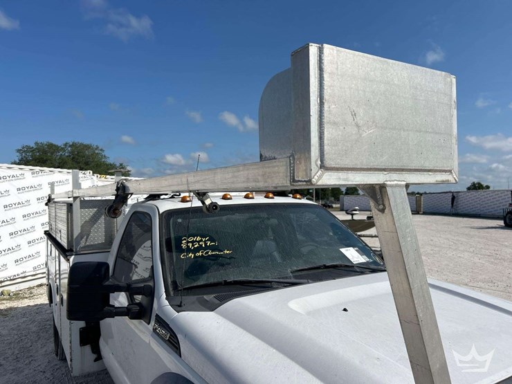 2016-ford-f450-image-19