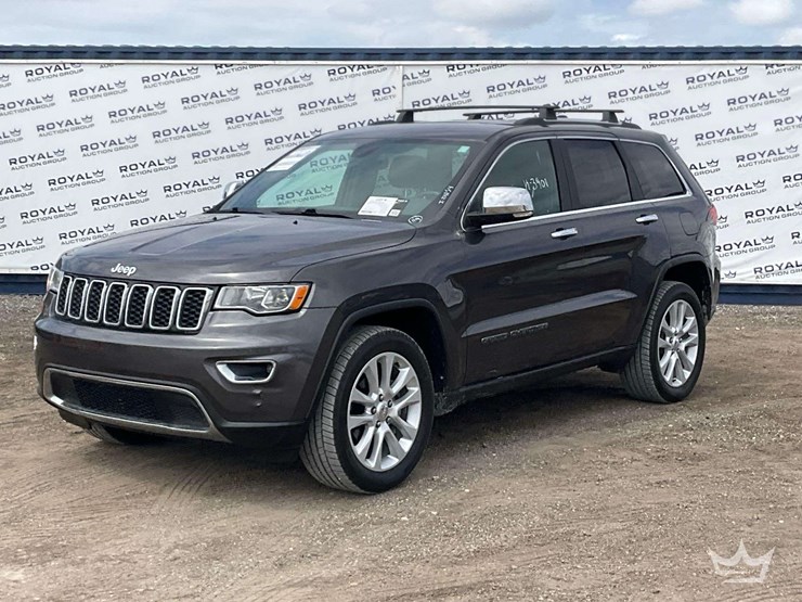 2017-jeep-grand-cherokee-image-1