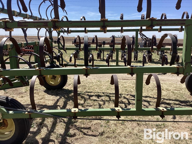 john-deere-40-image-18