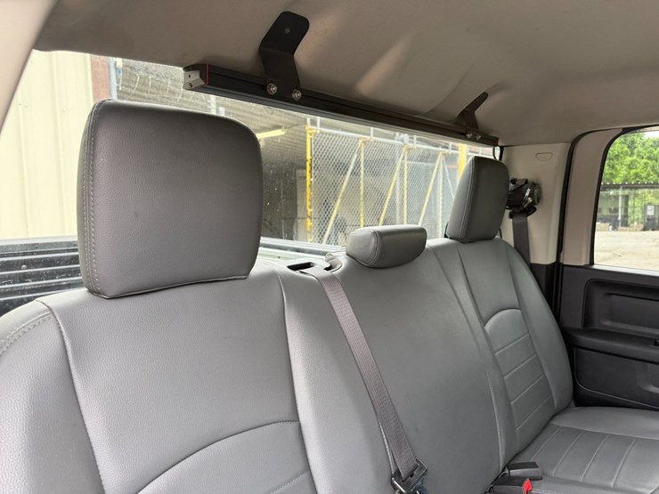 2019-dodge-1500-image-33