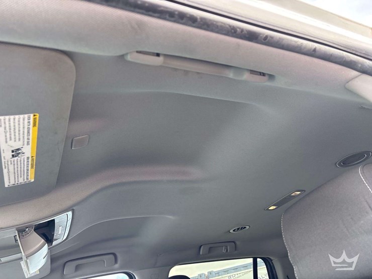 2019-chevrolet-tahoe-image-19